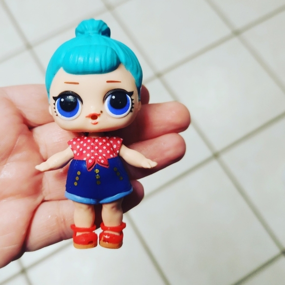 MGA LOL Surprise Dolls Series 2 Let's Be Friends B.B. Bop - Picture 1 of 3